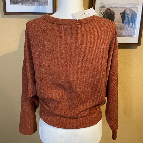 Annalise Top - Picture 3 of 8